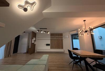 Apartament cu 3 camere semidecomandat, mobilat în Foișorul de Foc