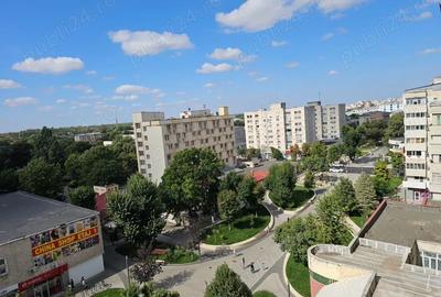 Apartament cu 4 camere decomandat în Ultracentral - 3