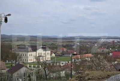 Casă cu 2 camere cu Teren 1938 Mp în Central - 2