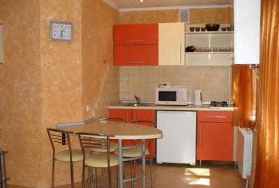 Garsonieră decomandată în Soarelui