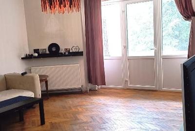 Apartament 2 camere in zona Armeneasca