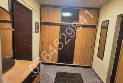 Apartament cu 2 camere semidecomandat, mobilat în Tineretului - 11