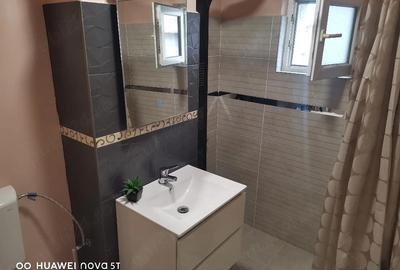 Spațiu comercial, de 79 mp, în Central - 1