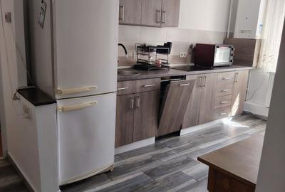 Apartament cu 2 camere decomandat în Central - 3