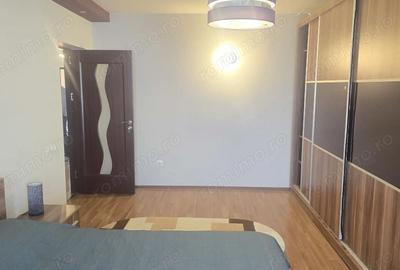 Apartament cu 3 camere decomandat în Central - 6