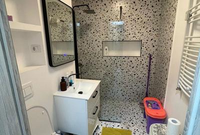 Apartament cu 3 camere decomandat în Drumul Taberei - 15
