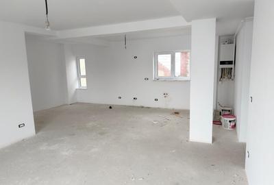 Apartament cu 3 camere decomandat în Mircea cel Bătrân - 6