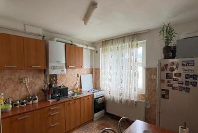 Apartament de vanzare, cu 2 camere, etajul 3, 46 mp, zona po - 5