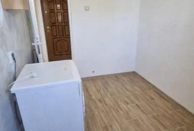 ZONA 23 AUGUST-APARTAMENT 3 CAMERE , SUPRAFATA 37,64 MP - 1