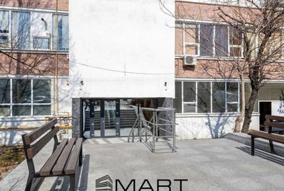 Spațiu comercial, de 650 mp, în Central - 7