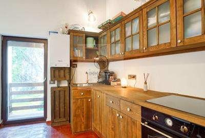 Închiriez casă în Centrul Brasovului/ curte privata - 14