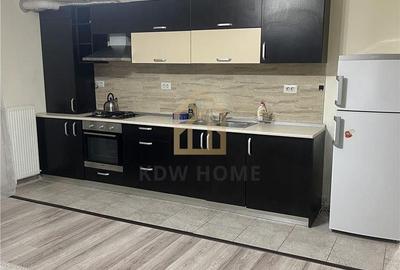 Apartament cu 2 camere decomandat, mobilat în Tei