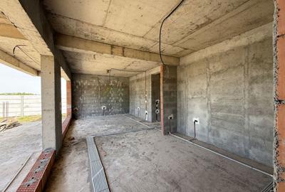 Casă cu 6 camere cu Teren 385 Mp în Tunari - 9