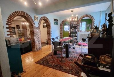 Casa cu 6 camere in Voiniceni - 2