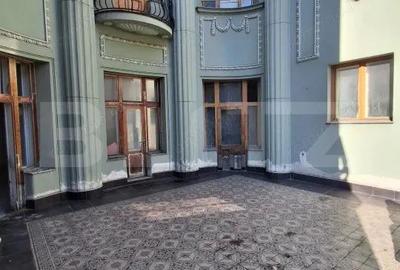 Spațiu comercial, de 160 mp, în Centrul Istoric