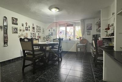 Casă cu 4 camere cu Teren 330 Mp în Central - 4