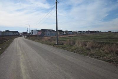 Teren Construcții intravilan de 447 mp, în Domnești