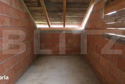 Casă cu 4 camere cu Teren 600 Mp în Central - 11