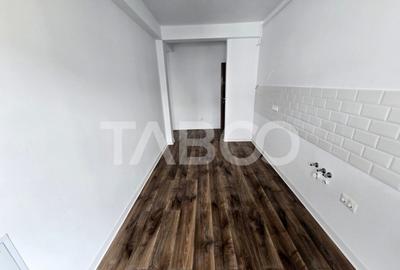 Garsoniera decomandata 37 mp utili balcon parcare Doamna Sta - 4