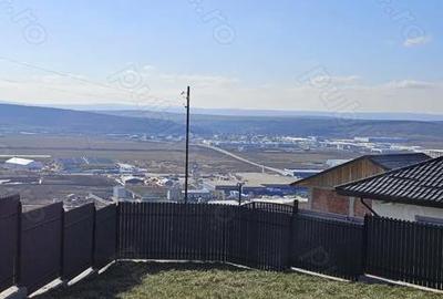 Casă cu 3 camere în Central