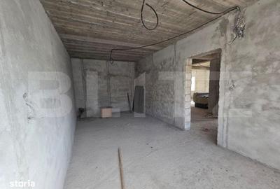 Casă cu 9 camere cu Teren 500 Mp în Tineretului - 15