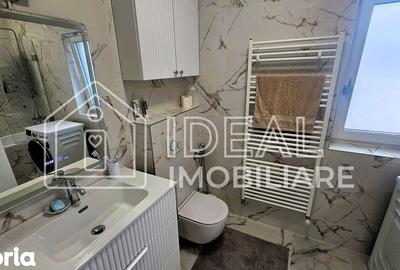 Casă cu 4 camere cu Teren 250 Mp în Central - 11