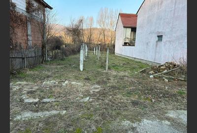 Casă cu 2 camere cu Teren 657 Mp în Calea Timișoarei - 10