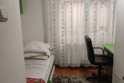 Garsoniera in zona centrala, etaj 3, cu centrala termica proprie - 6