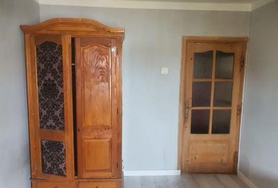 Apartament cu 2 camere decomandat în Obcini - 2