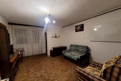 Garsoniera Calea Bucuresti, etaj 2 - 3