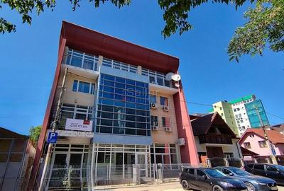 Birou, 790 mp în Vlahuță