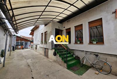 Casă individuală cu 3 camere cu Canalizare în Central - 2