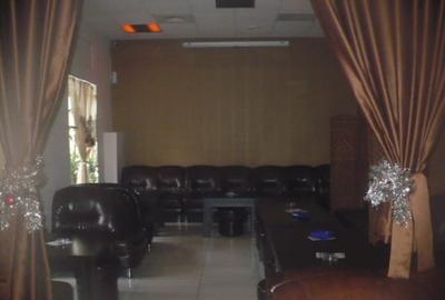 Inchiriez spatiu comercial zona Ultracentrala - ID : RH-42852-property - 2