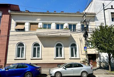 Garsonieră nedecomandată în Central - 1