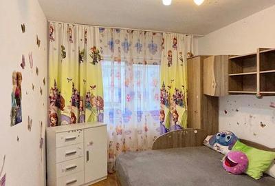 Apartament cu 3 camere decomandat în Central - 8