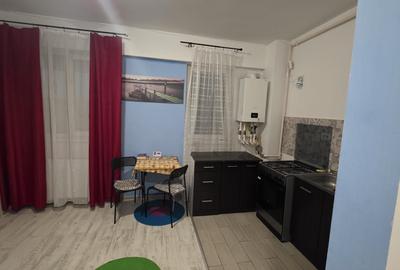 Garsonieră decomandată în Tineretului - 2