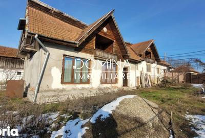 Casă cu 5 camere cu Teren 2333 Mp în Arcani - 7