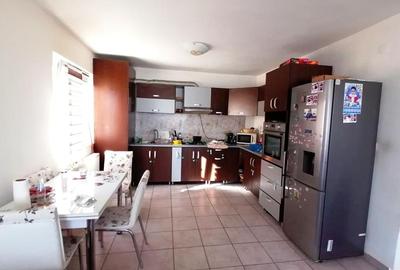 Casă individuală cu 7 camere cu Teren 1000 Mp în Central - 17