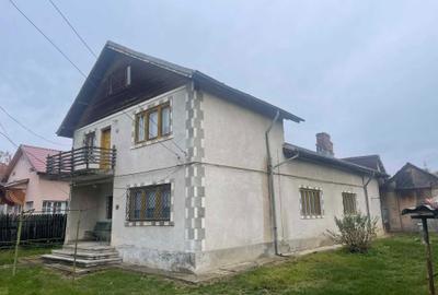 Casă cu 4 camere în Central - 7