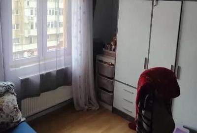 Apartament cu 2 camere, semidecomandat - zona Grivitei. - 2