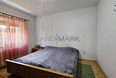 Casă cu Teren 477 Mp în Central - 12