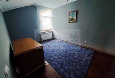 Casa/Vila de Inchiriat COPOU - 3000 euro - 27