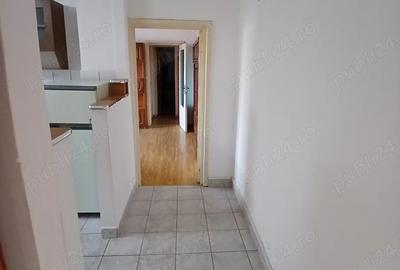 Ofer spre inchiriere apartment 2 camere zona confectii - 8