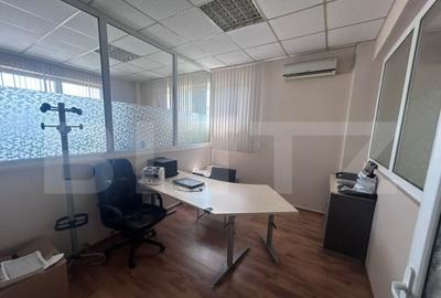 Spatiu de birouri modern, 480mp, 10 locuri de parcare, carti - 3