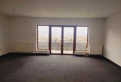 Apartament cu 4 camere semidecomandat în Andrei Mureșanu - 4