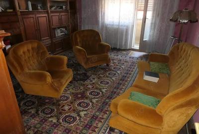 Apartament 4 camere foarte spa?ios - tot etajul, loca?ie excep?ionala - 1