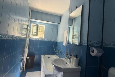 Apartament cu 3 camere decomandat în Ferentari - 1
