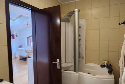 Apartament cu 3 camere decomandat, mobilat în Brașovul Vechi - 5