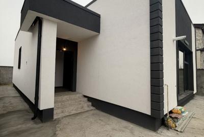 Casă cu 3 camere în Brestei - 4