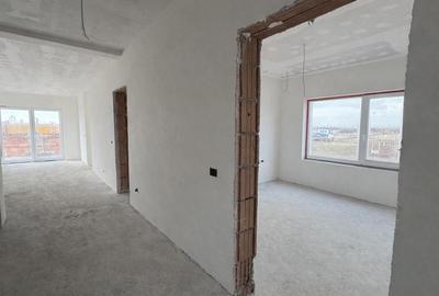 Apartament cu 3 camere decomandat în Torontalului - 31